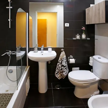 Apartamento Anjos 44 *