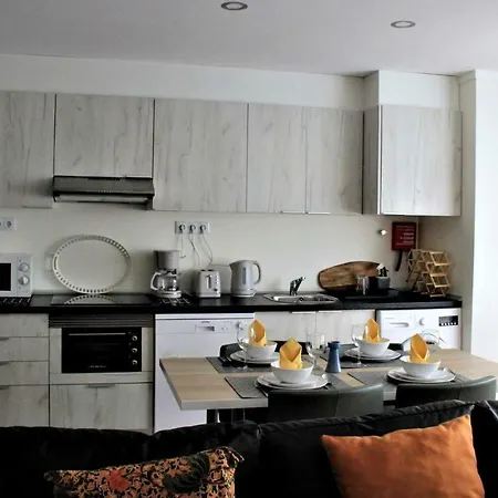 安霍斯44里斯本公寓 *